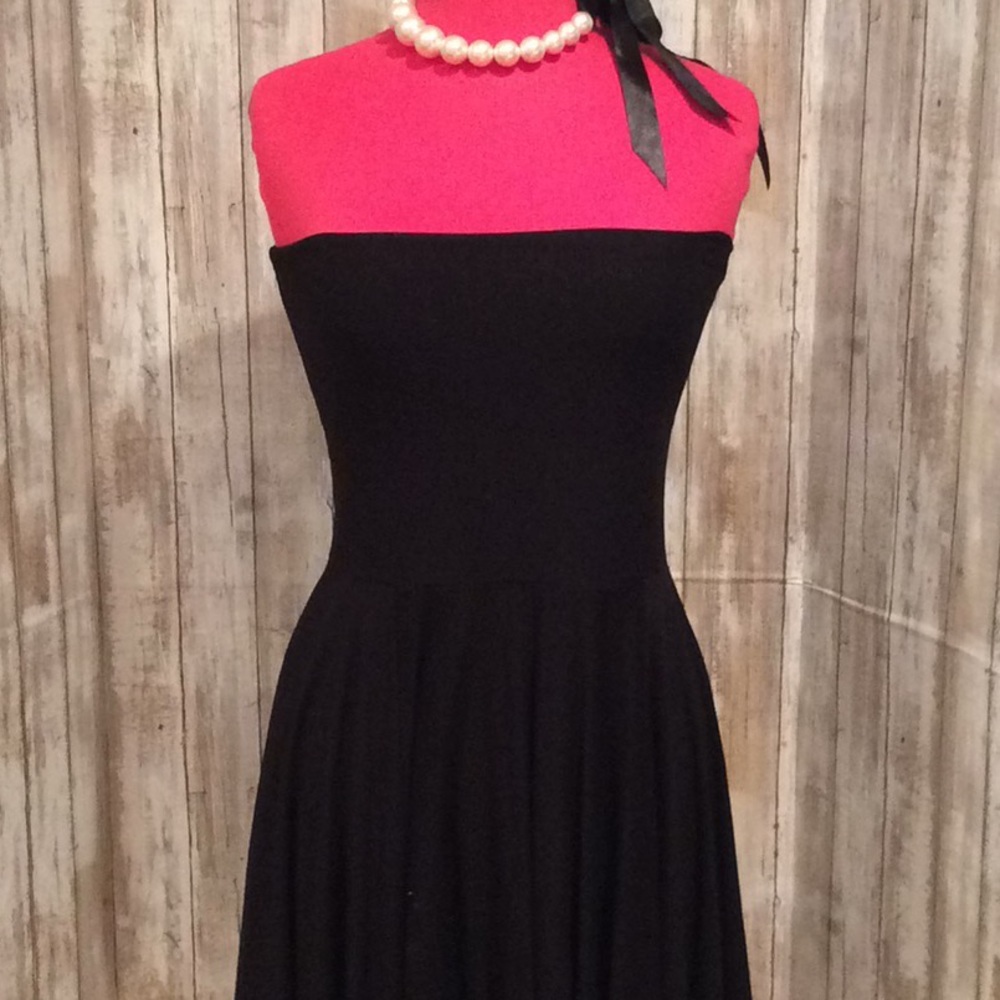 LIKE NEW “WHBM” STRAPLESS, ASSYMETRICAL MIDI DRESS